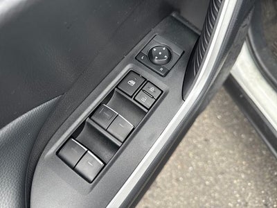 2025 Toyota RAV4 Hybrid SE