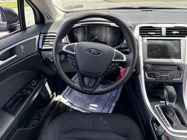 2016 Ford Fusion Hybrid SE