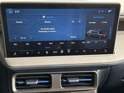 2025 Ford Maverick Lobo High