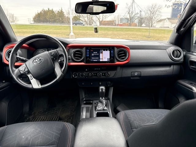 2016 Toyota Tacoma TRD Sport