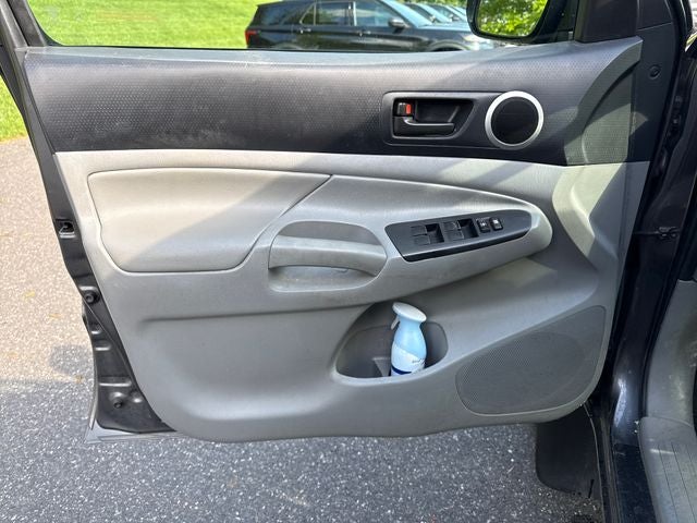 2013 Toyota Tacoma Base V6
