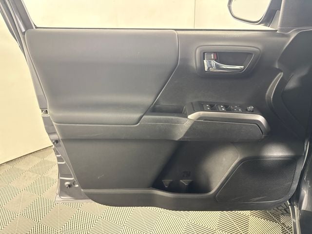 2022 Toyota Tacoma TRD Sport V6