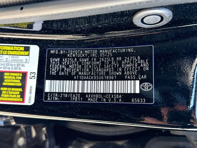 2025 Toyota Camry SE