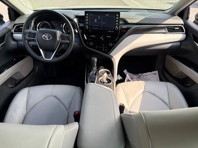 2023 Toyota Camry Hybrid XLE