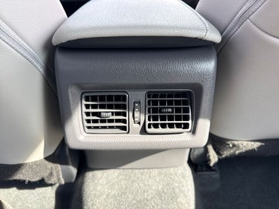 2023 Toyota Camry Hybrid XLE