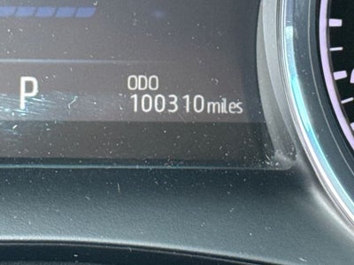 2020 Toyota Camry Hybrid XLE