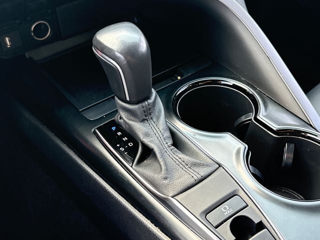2020 Toyota AWD Camry SE