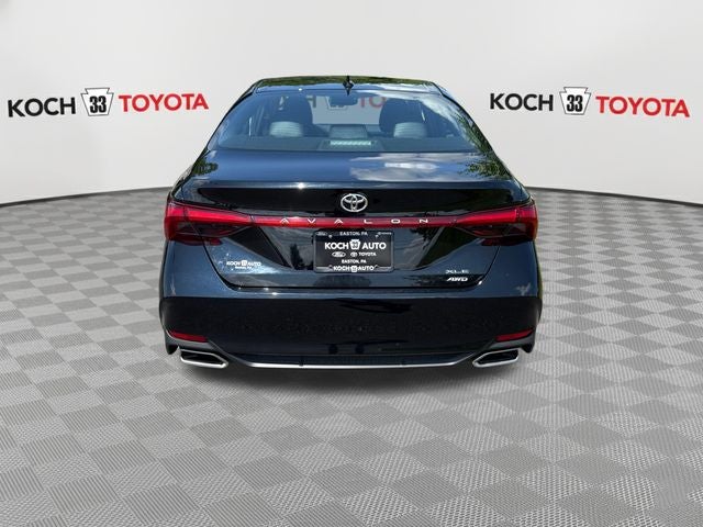 2021 Toyota Avalon XLE