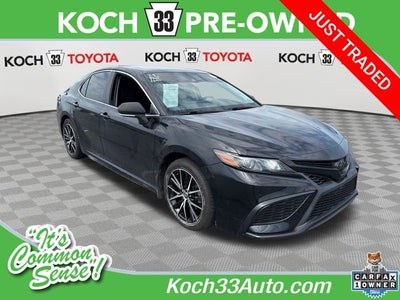 2022 Toyota Camry SE