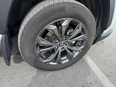 2023 Toyota RAV4 Hybrid XLE Premium