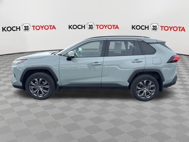 2023 Toyota RAV4 Hybrid XLE Premium