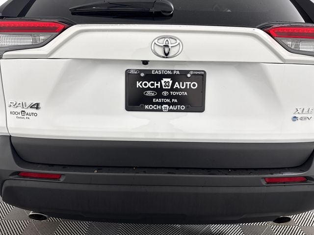 2025 Toyota RAV4 Hybrid XLE