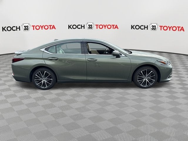 2025 Lexus ES 350