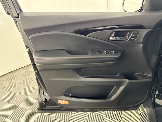 2022 Honda Pilot Black Edition