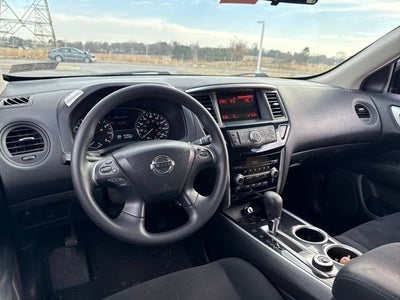 2015 Nissan Pathfinder S