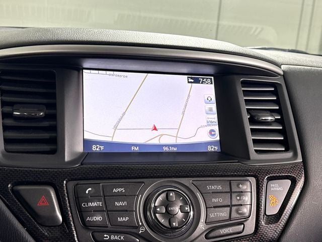 2020 Nissan Pathfinder SV