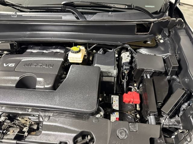 2020 Nissan Pathfinder SV