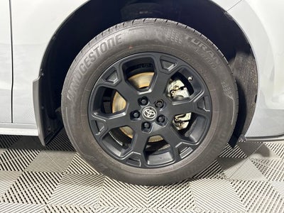 2025 Toyota Sienna Woodland Edition 7 Passenger