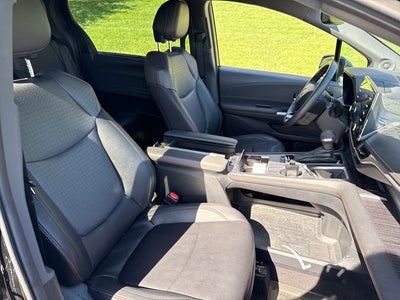 2023 Toyota Sienna XSE 7 Passenger