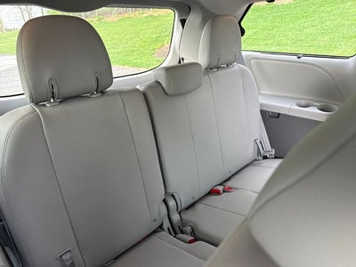 2020 Toyota Sienna XLE 7 Passenger