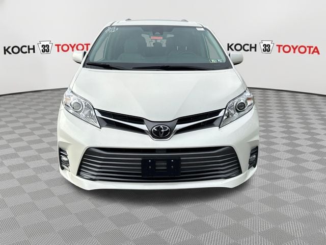 2020 Toyota Sienna XLE 7 Passenger