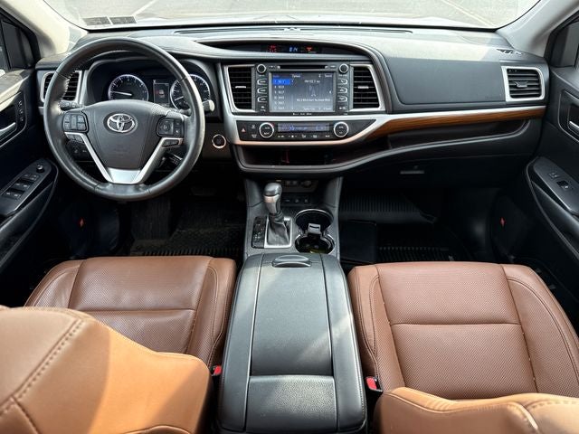 2018 Toyota Highlander Limited Platinum
