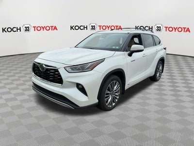 2021 Toyota Highlander Hybrid Platinum