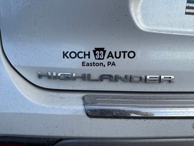 2023 Toyota Highlander Hybrid Platinum