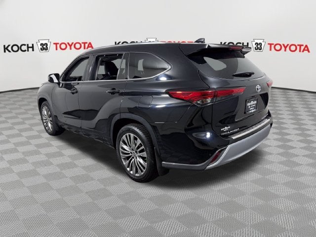2021 Toyota Highlander Platinum