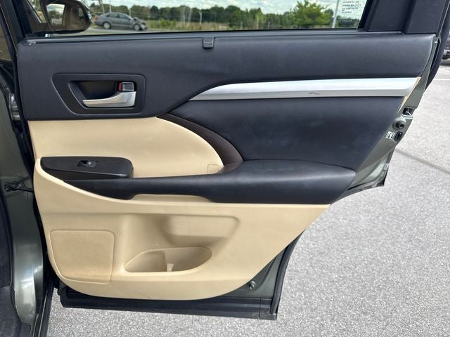 2016 Toyota Highlander XLE V6