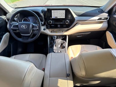 2023 Toyota Highlander Hybrid XLE