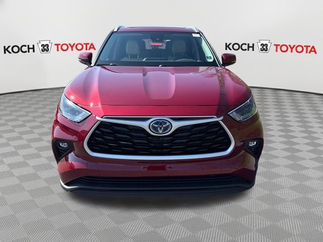 2023 Toyota Highlander Hybrid XLE