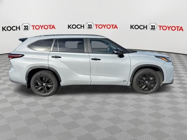 2024 Toyota Highlander Hybrid XLE Nightshade