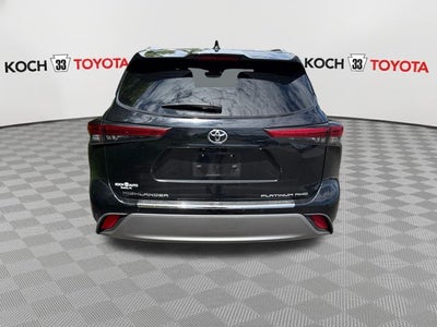 2023 Toyota Highlander Platinum