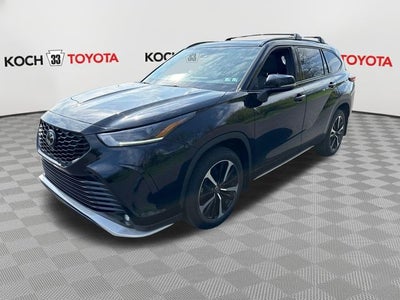 2022 Toyota Highlander XSE