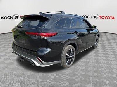 2022 Toyota Highlander XSE