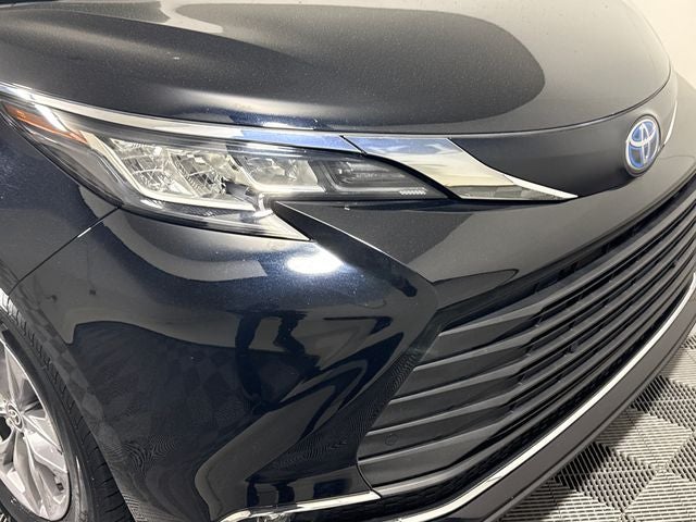 2023 Toyota Sienna XLE 7 Passenger