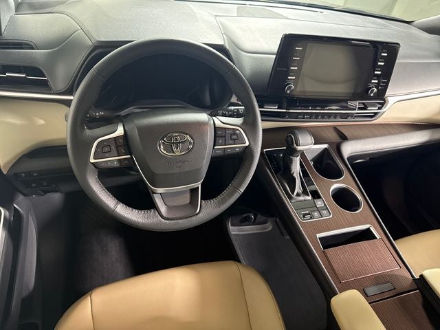 2023 Toyota Sienna XLE 7 Passenger