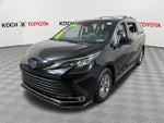 2023 Toyota Sienna XLE 7 Passenger