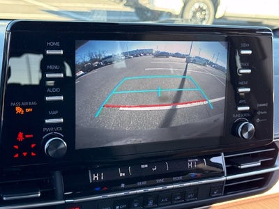 2022 Toyota Sienna XLE 7 Passenger