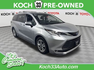 2022 Toyota Sienna Limited 7 Passenger