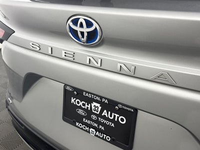2022 Toyota Sienna Limited 7 Passenger