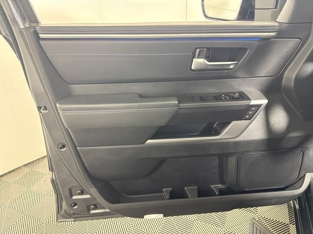 2023 Toyota Tundra Hybrid Platinum