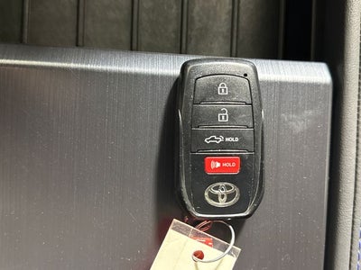 2023 Toyota Tundra Hybrid Platinum