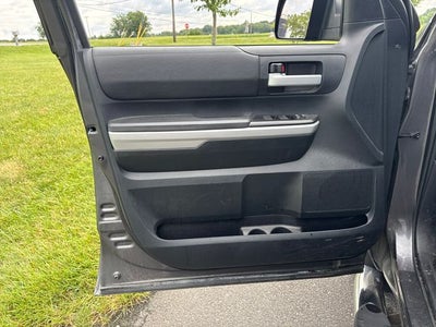 2018 Toyota Tundra SR5 5.7L V8
