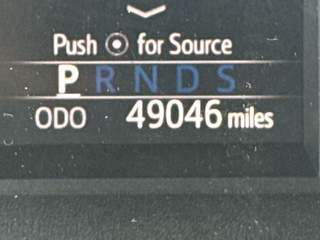 2018 Toyota Tundra SR5 5.7L V8