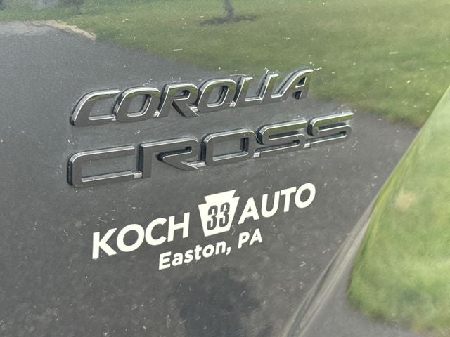 2024 Toyota Corolla Cross LE