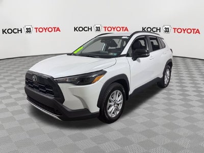 2026 Toyota Corolla Cross LE
