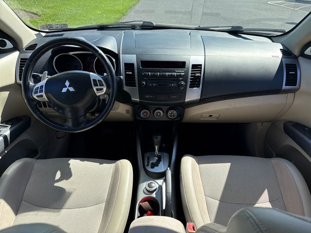 2009 Mitsubishi Outlander SE