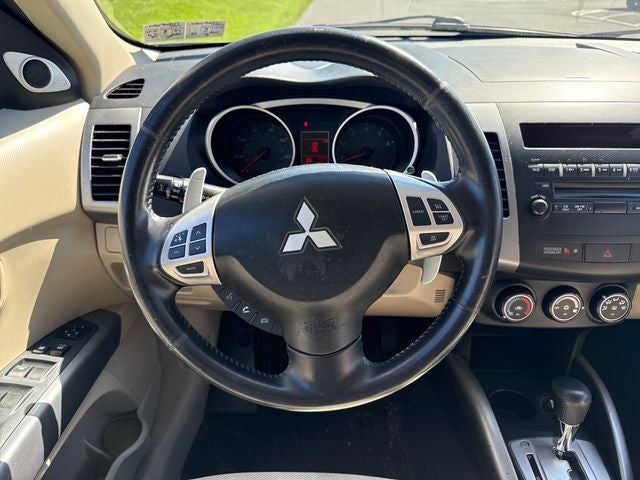 2009 Mitsubishi Outlander SE